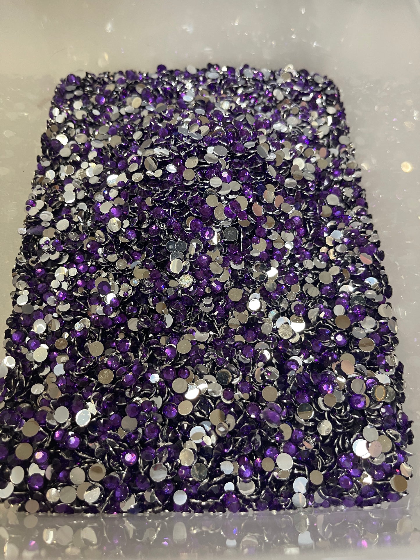 Dark Amethyst Resin Rhinestones