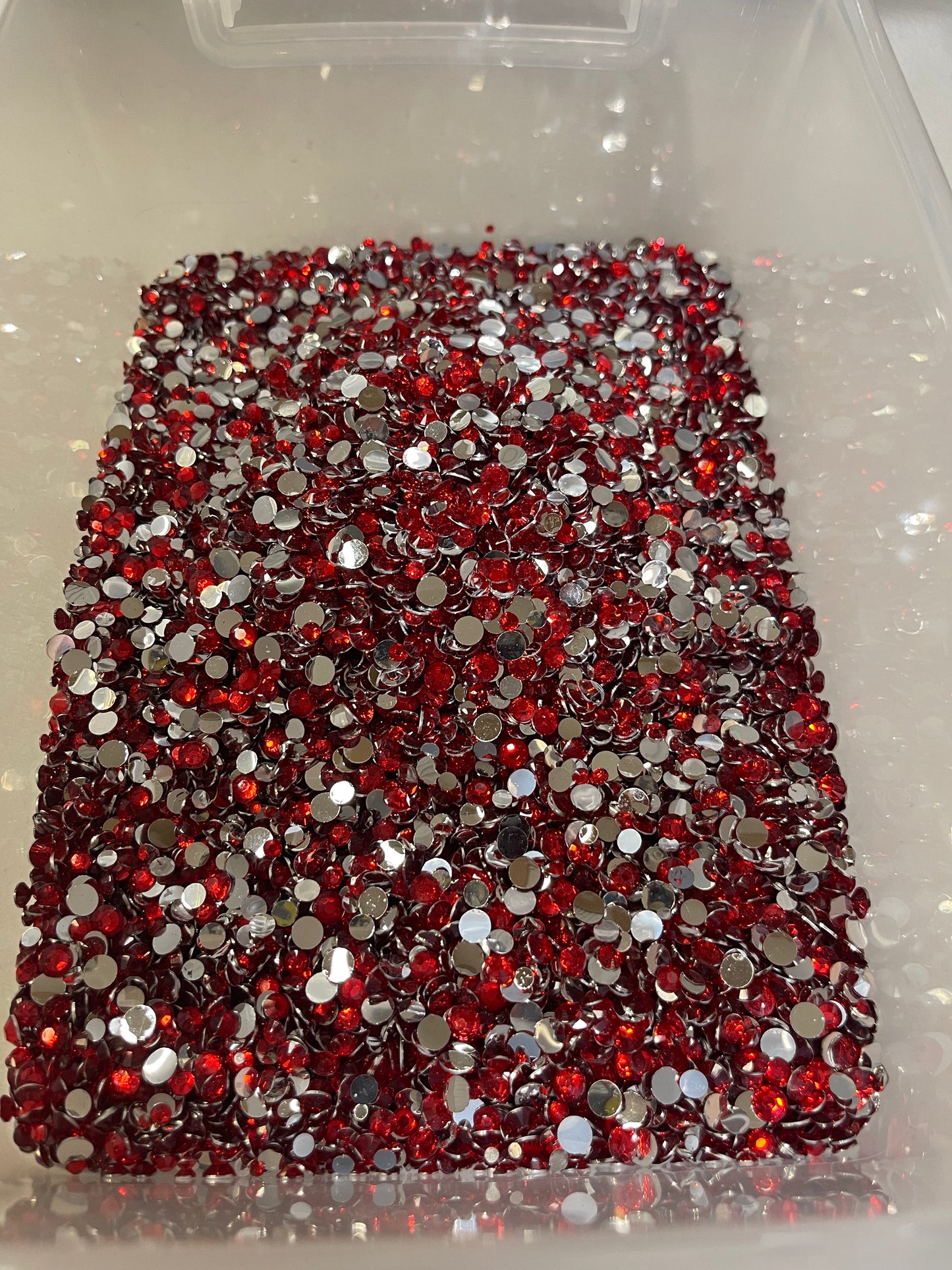 Siam Resin Rhinestones