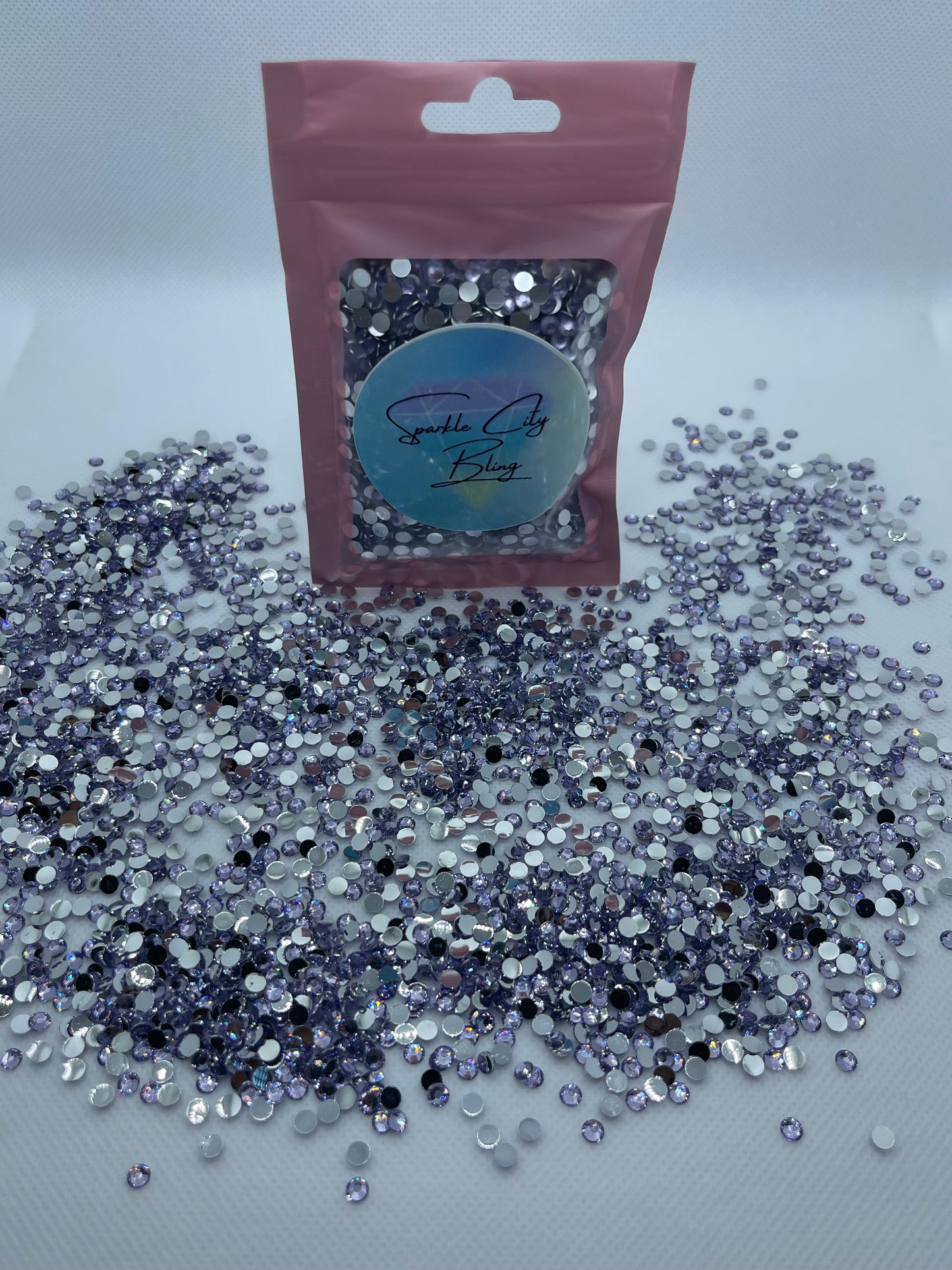 Light Amethyst Resin Rhinestones