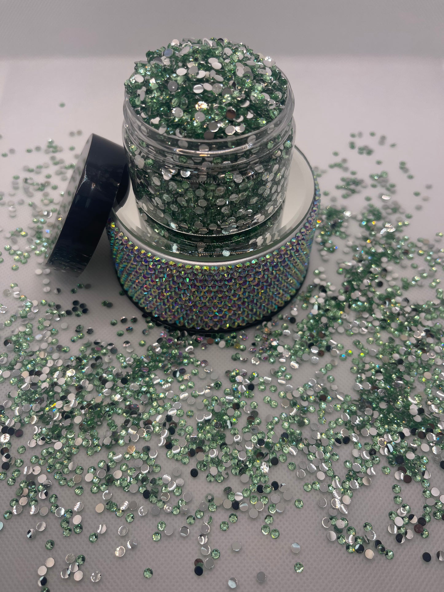 Peridot Resin Rhinestones